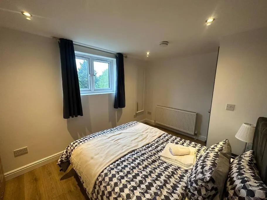 5 Bedroom House Se6 London United Kingdom